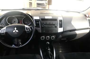 Внедорожник / Кроссовер Mitsubishi Outlander 2008 в Черновцах