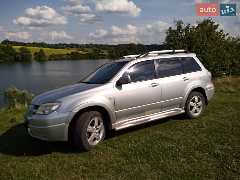 Внедорожник / Кроссовер Mitsubishi Outlander 2008 в Баре