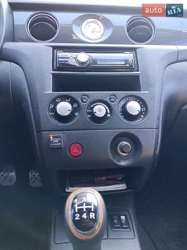 Внедорожник / Кроссовер Mitsubishi Outlander 2008 в Баре
