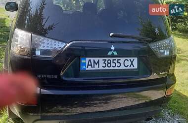 Внедорожник / Кроссовер Mitsubishi Outlander 2009 в Барановке