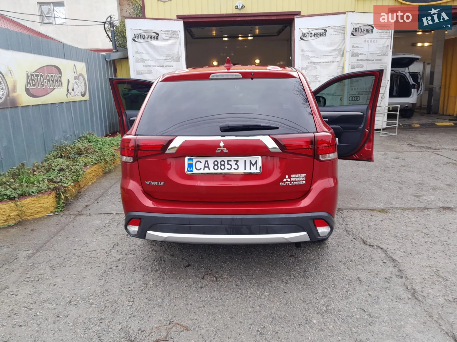 2018 Mitsubishi Outlander - мініатюра 3