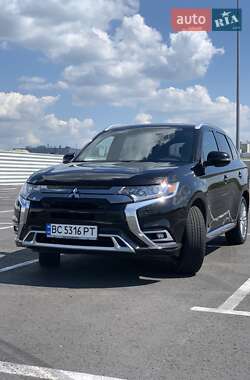 Mitsubishi Outlander 2019