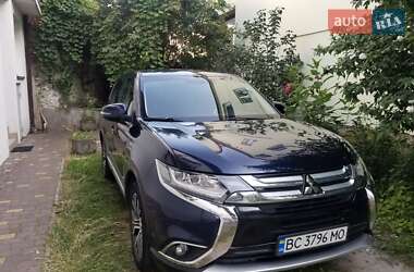 Mitsubishi Outlander 2017