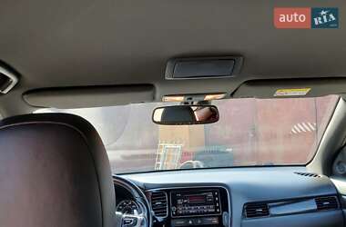 Позашляховик / Кросовер Mitsubishi Outlander 2018 в Житомирі