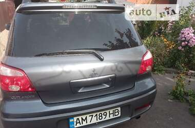 Внедорожник / Кроссовер Mitsubishi Outlander 2007 в Коростене