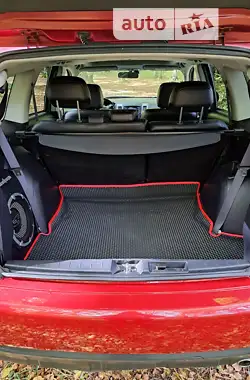 Mitsubishi Outlander 2011