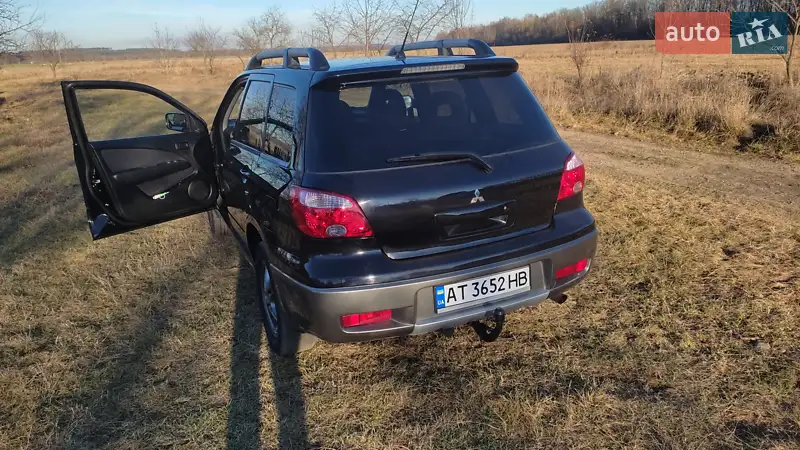 Mitsubishi Outlander