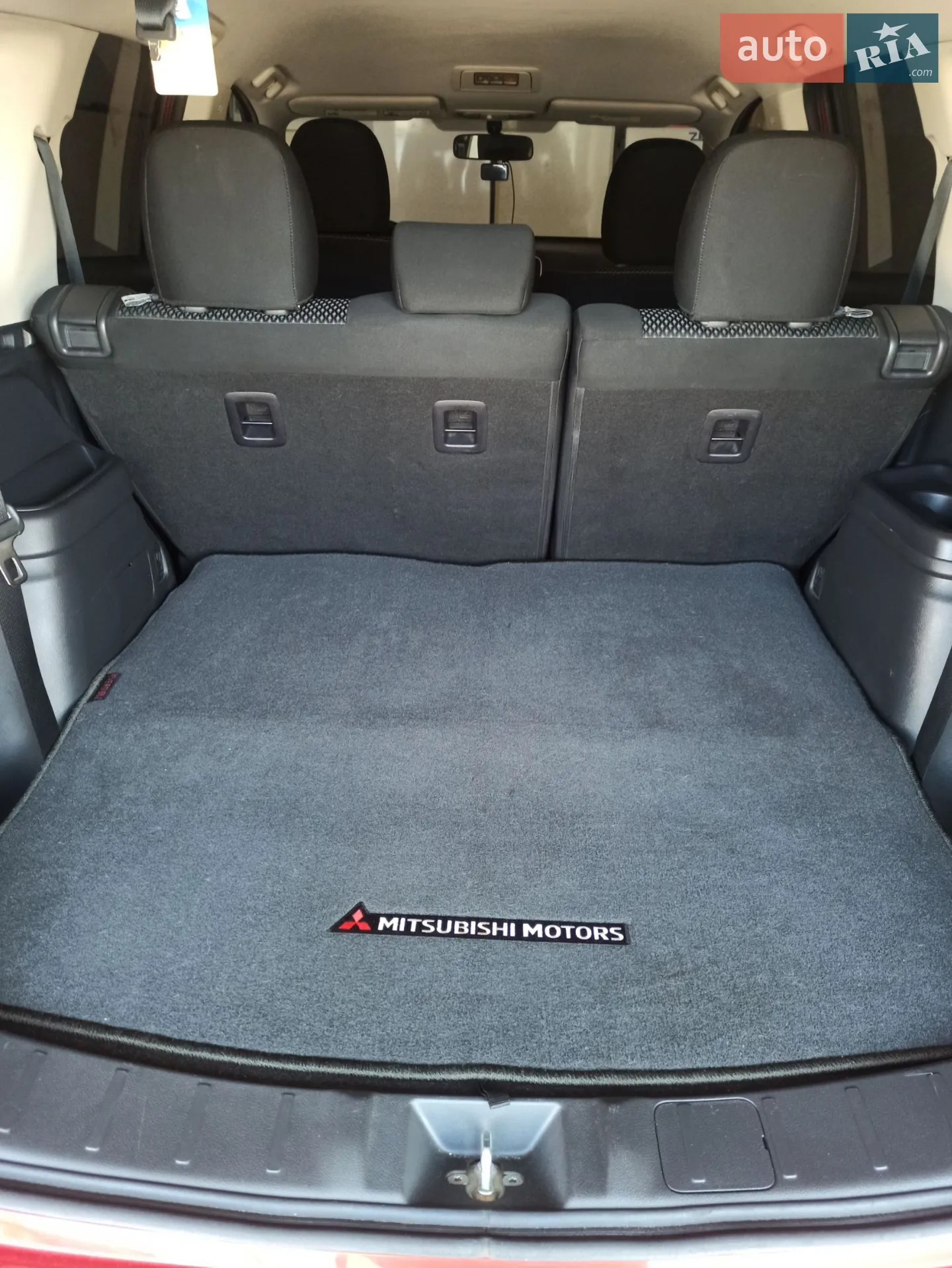 2019 Mitsubishi Outlander - мініатюра 20