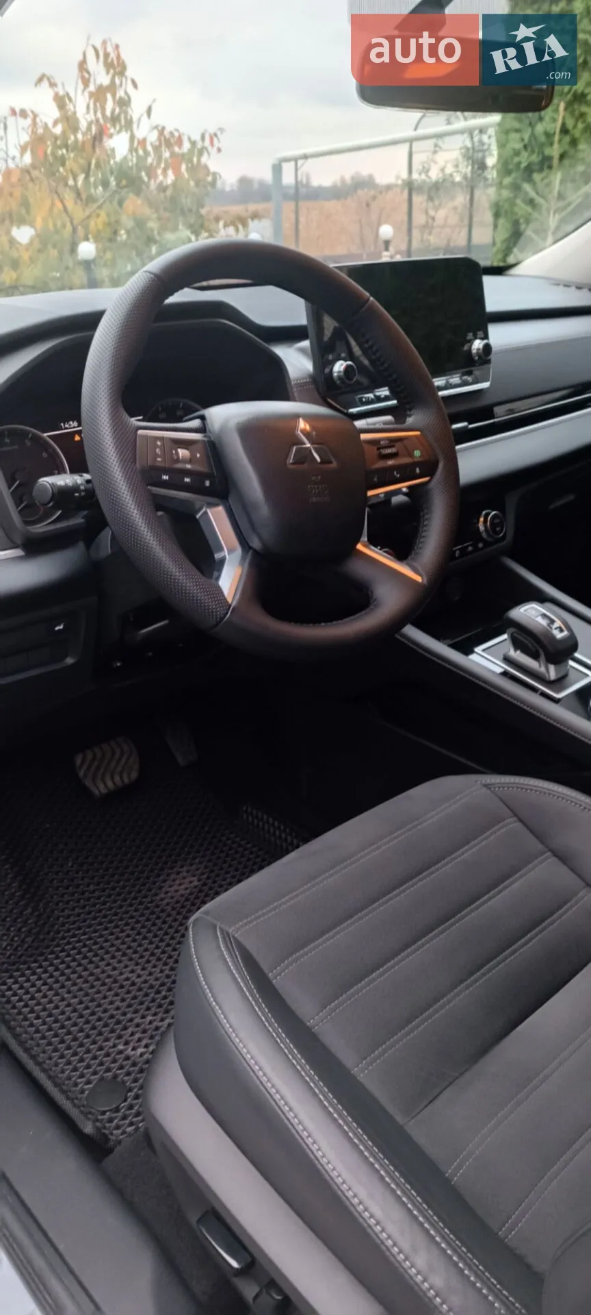 2022 Mitsubishi Outlander - мініатюра 11