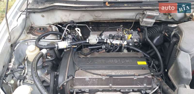 Внедорожник / Кроссовер Mitsubishi Outlander 2003 в Теребовле