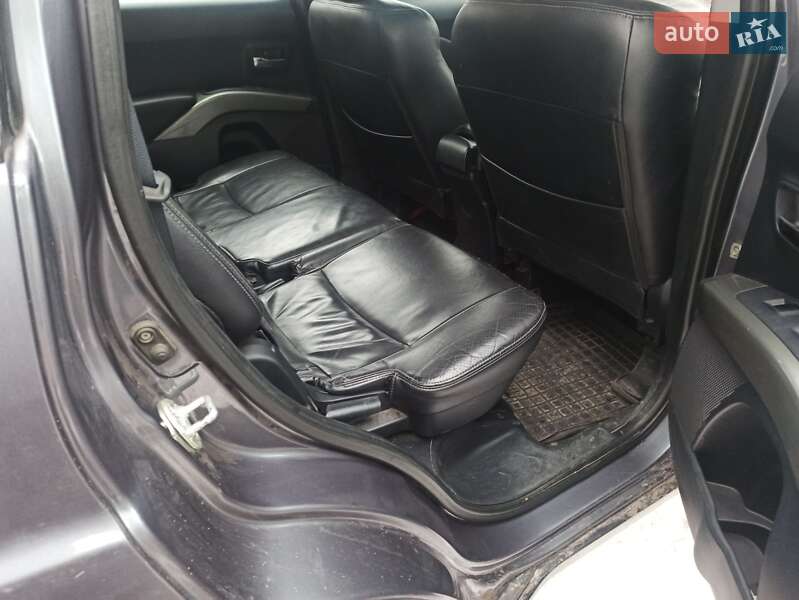 Позашляховик / Кросовер Mitsubishi Outlander 2008 в Кам'янському