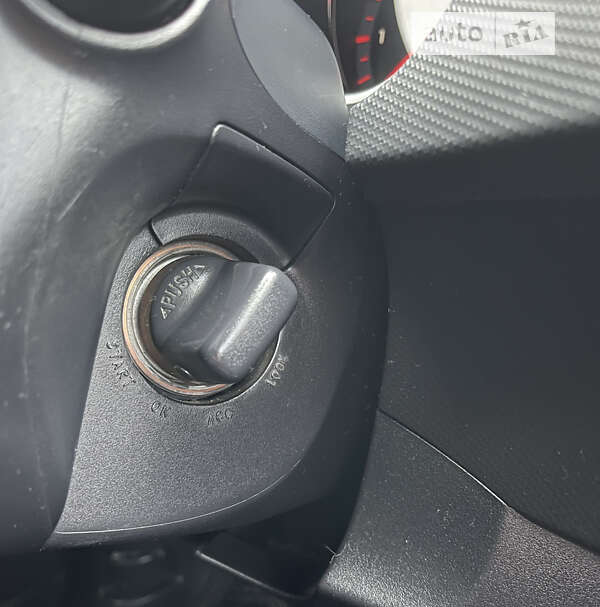 Позашляховик / Кросовер Mitsubishi Outlander 2007 в Чернівцях
