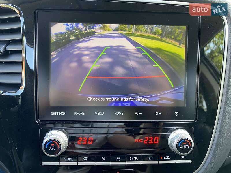 Внедорожник / Кроссовер Mitsubishi Outlander 2020 в Кривом Роге