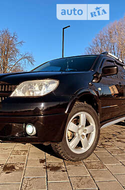 Внедорожник / Кроссовер Mitsubishi Outlander 2007 в 