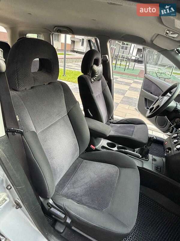 Позашляховик / Кросовер Mitsubishi Outlander 2006 в Львові