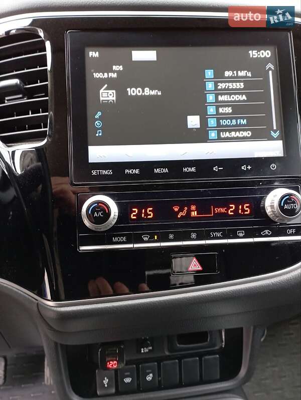 Внедорожник / Кроссовер Mitsubishi Outlander 2020 в Львове фото 12 Внедорожник / Кроссовер Mitsubishi Outlander 2020 в Львове