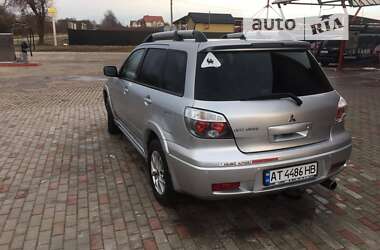 Внедорожник / Кроссовер Mitsubishi Outlander 2007 в Городенке