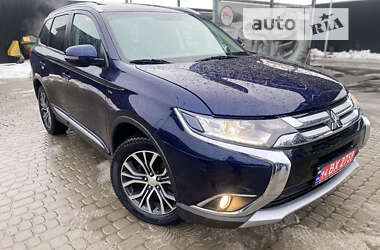 Mitsubishi Outlander 2016