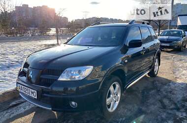 Внедорожник / Кроссовер Mitsubishi Outlander 2008 в Киеве