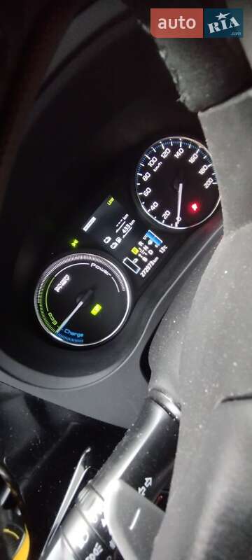 Позашляховик / Кросовер Mitsubishi Outlander 2013 в Тячеві