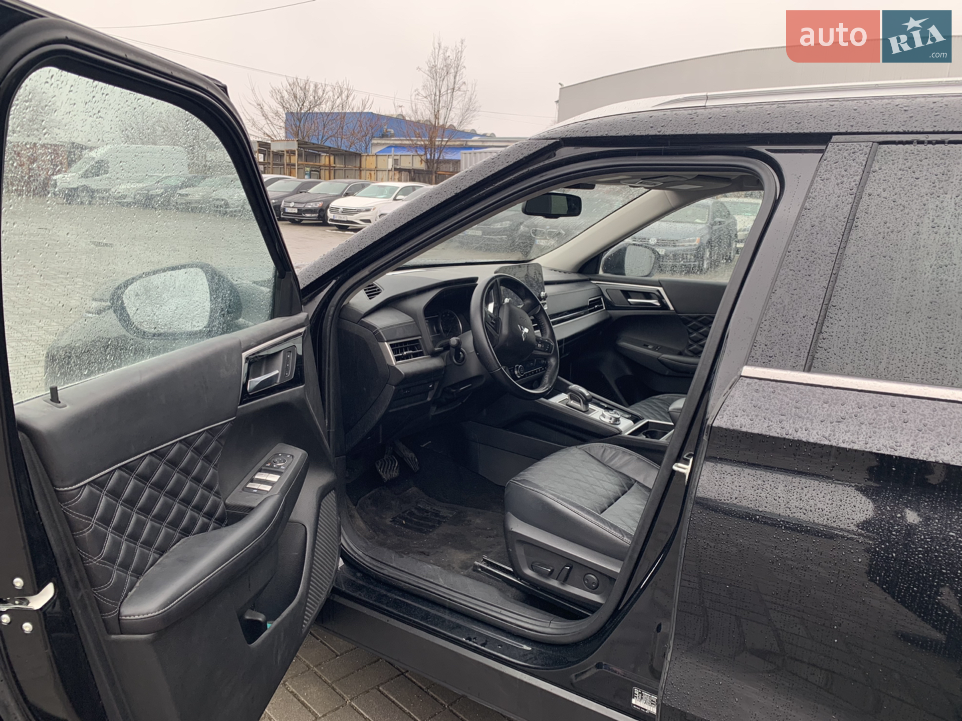 2021 Mitsubishi Outlander - мініатюра 11