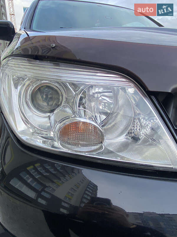 Позашляховик / Кросовер Mitsubishi Outlander 2008 в Хмельницькому