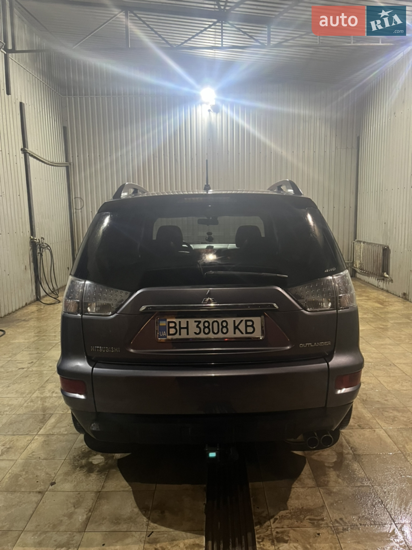 2010 Mitsubishi Outlander - мініатюра 2