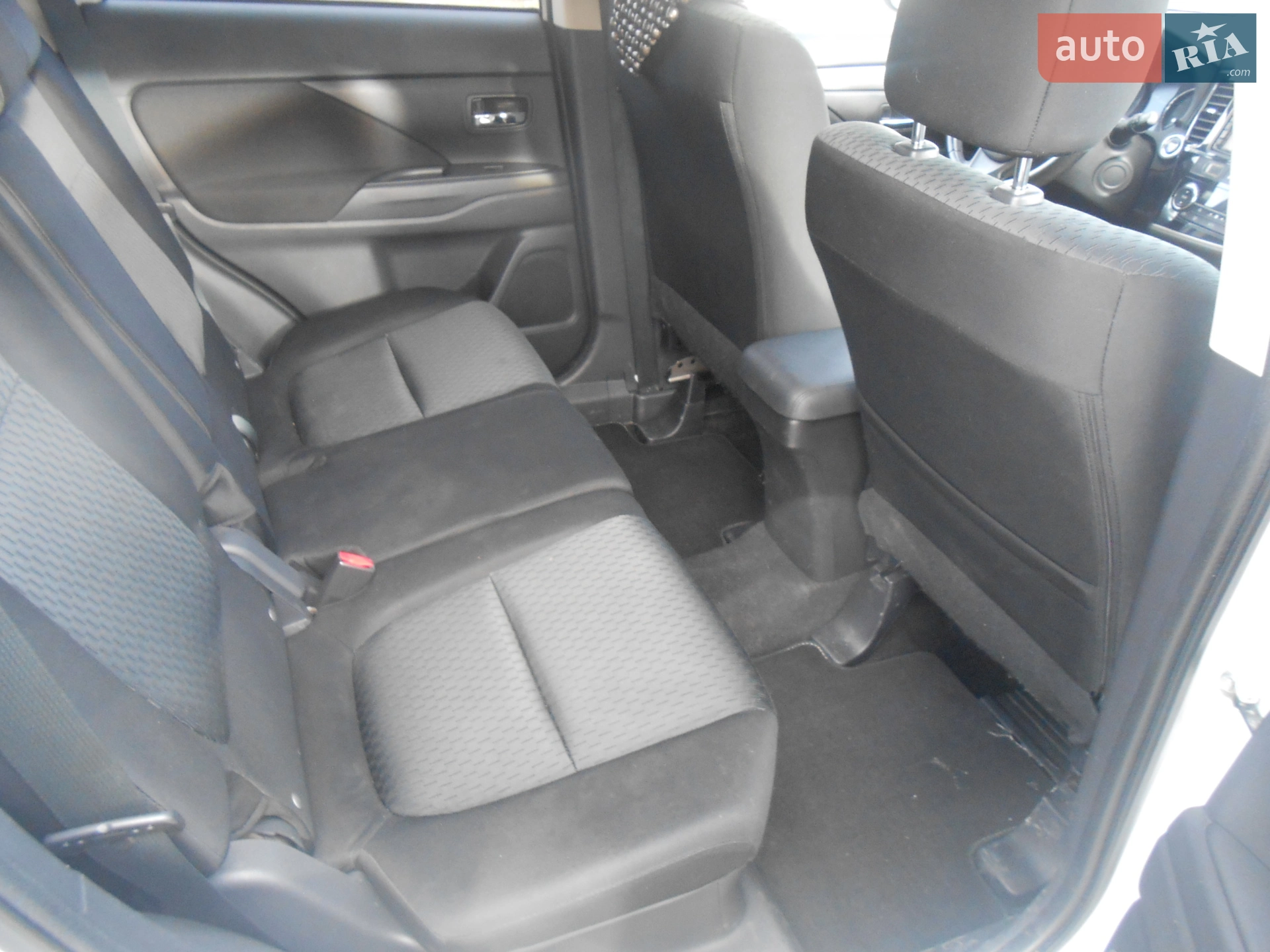 2012 Mitsubishi Outlander - мініатюра 5