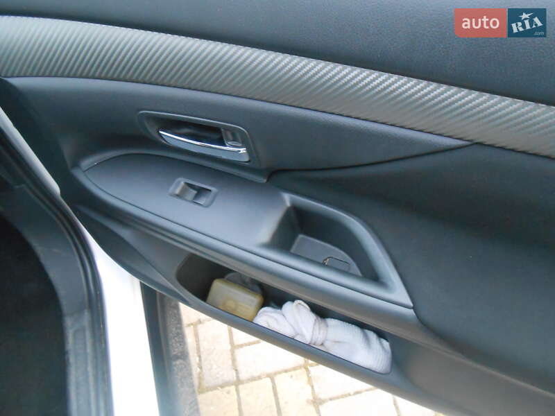 Позашляховик / Кросовер Mitsubishi Outlander 2012 в Самборі фото 9 Позашляховик / Кросовер Mitsubishi Outlander 2012 в Самборі