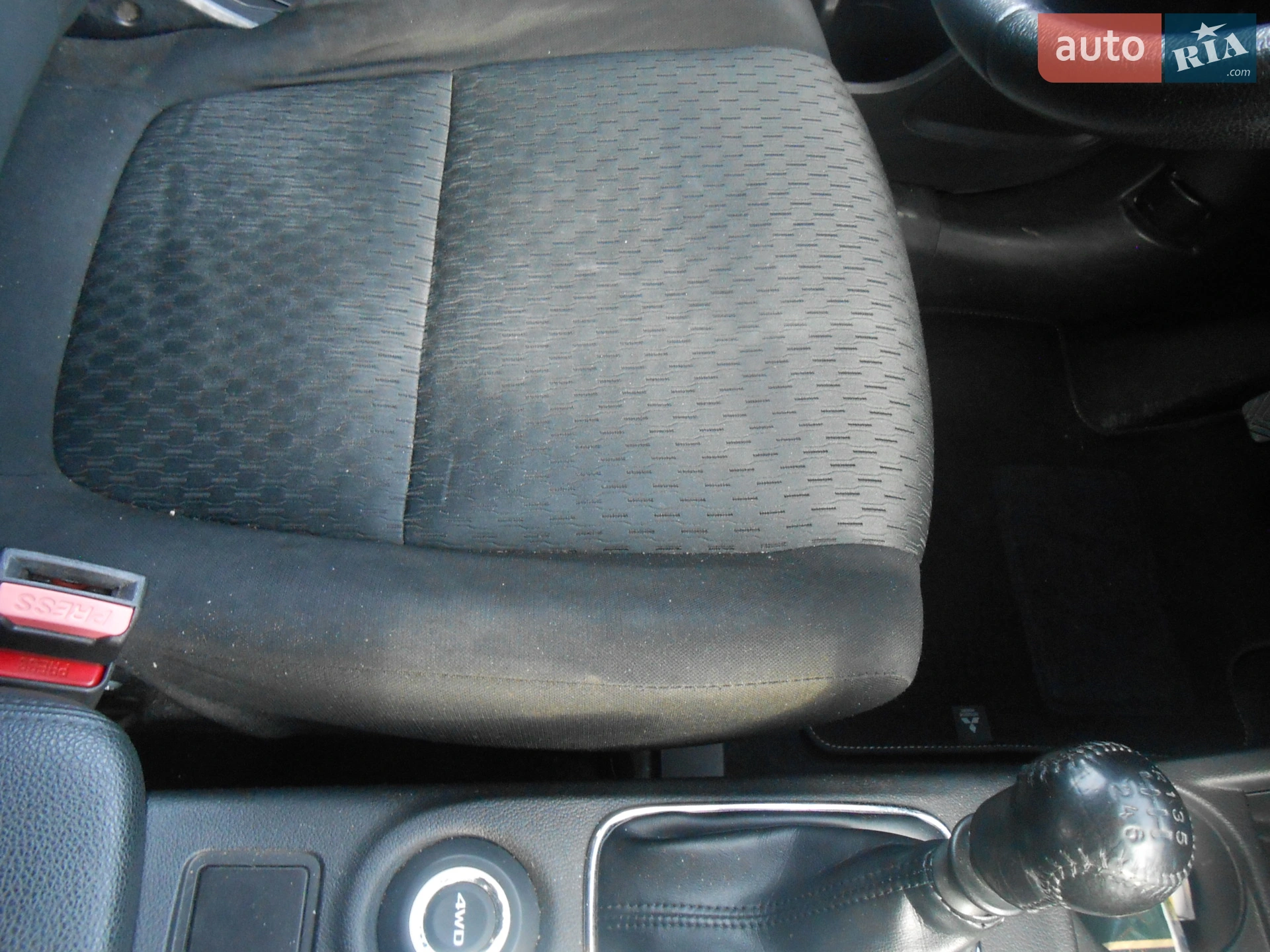 2012 Mitsubishi Outlander - мініатюра 18