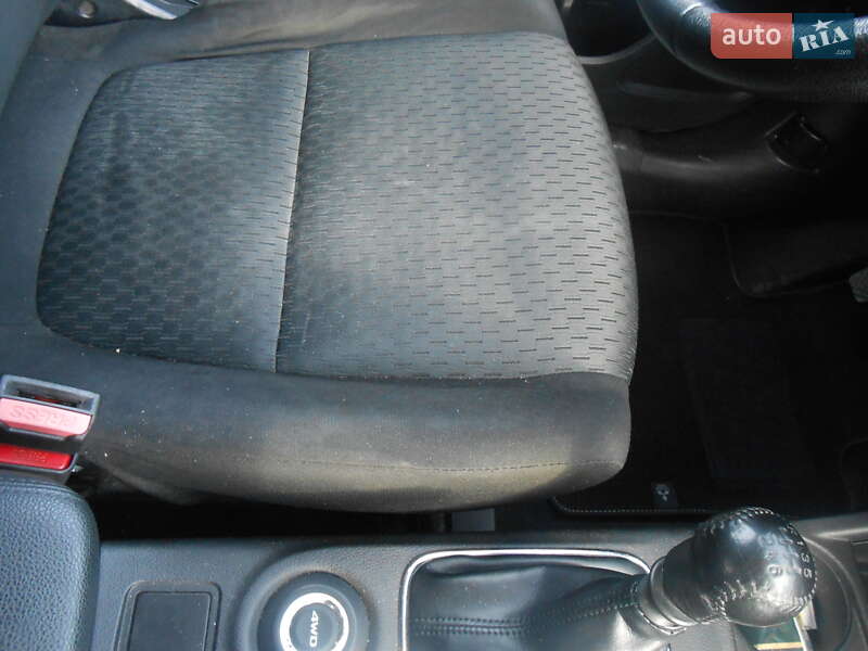 Позашляховик / Кросовер Mitsubishi Outlander 2012 в Самборі фото 18 Позашляховик / Кросовер Mitsubishi Outlander 2012 в Самборі