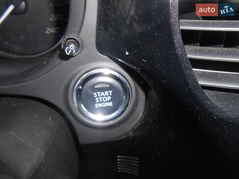 Позашляховик / Кросовер Mitsubishi Outlander 2012 в Самборі фото 39 Позашляховик / Кросовер Mitsubishi Outlander 2012 в Самборі