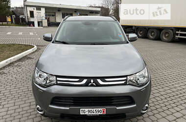 Внедорожник / Кроссовер Mitsubishi Outlander 2014 в Ивано-Франковске