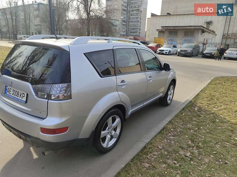 Позашляховик / Кросовер Mitsubishi Outlander 2008 в Дніпрі