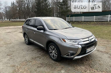 Mitsubishi Outlander 2018