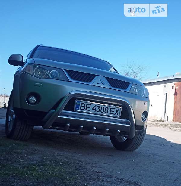Mitsubishi Outlander 2007