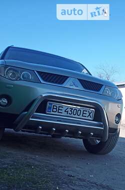 Внедорожник / Кроссовер Mitsubishi Outlander 2007 в Вознесенске