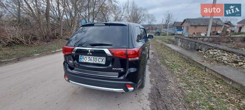 Позашляховик / Кросовер Mitsubishi Outlander 2015 в Підволочиську фото 9 Позашляховик / Кросовер Mitsubishi Outlander 2015 в Підволочиську