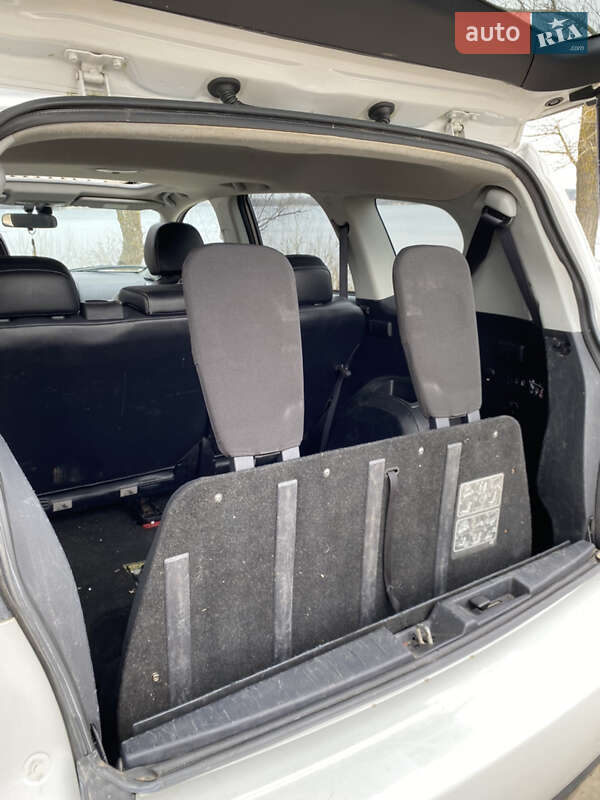 Позашляховик / Кросовер Mitsubishi Outlander 2011 в Каневі