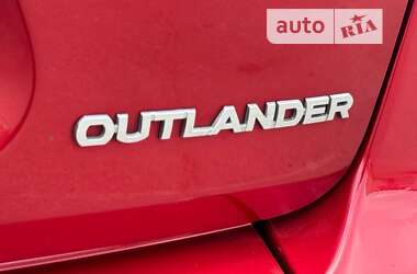 Позашляховик / Кросовер Mitsubishi Outlander 2010 в Охтирці