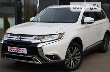 Mitsubishi Outlander 2019