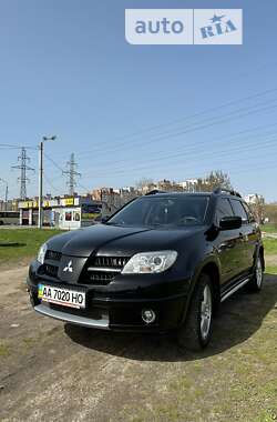 Mitsubishi Outlander 2008