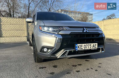 Внедорожник / Кроссовер Mitsubishi Outlander 2018 в Днепре