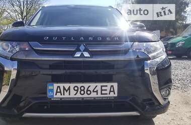 Позашляховик / Кросовер Mitsubishi Outlander 2018 в Бердичеві