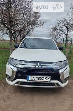 Позашляховик / Кросовер Mitsubishi Outlander 2019 в Дружківці