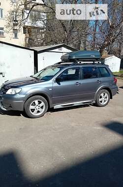 Позашляховик / Кросовер Mitsubishi Outlander 2005 в Одесі