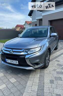 Mitsubishi Outlander 2017