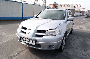 Позашляховик / Кросовер Mitsubishi Outlander 2008 в Києві