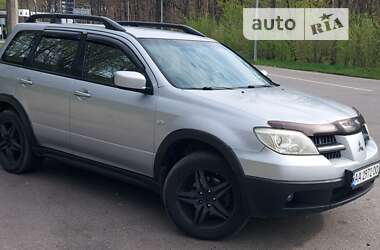 Универсал Mitsubishi Outlander 2005 в Киеве