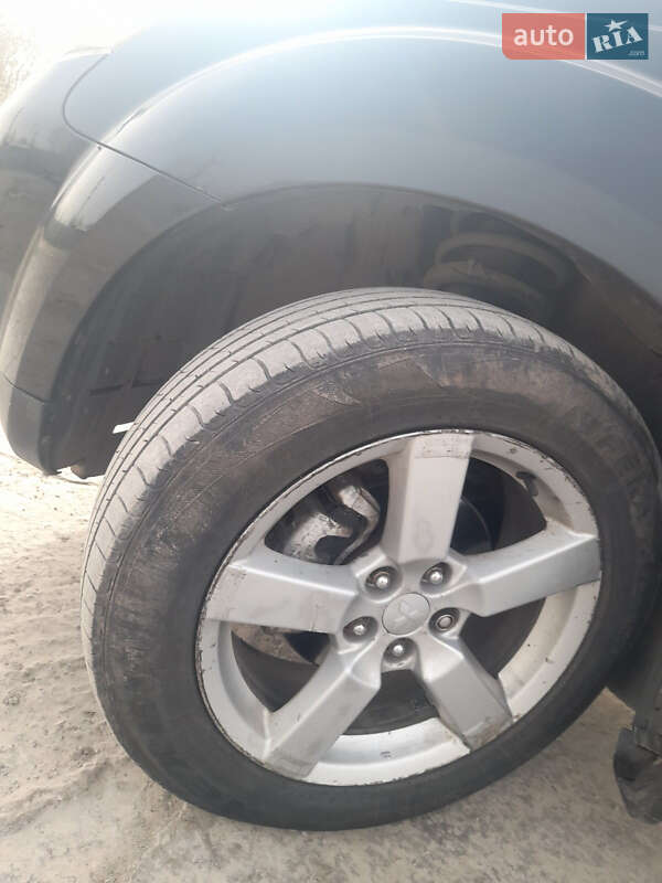 Внедорожник / Кроссовер Mitsubishi Outlander 2007 в Ровно